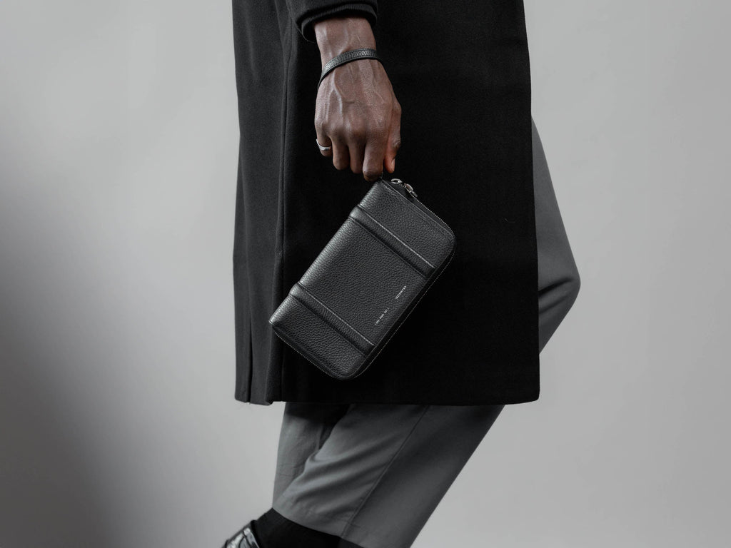 105 Essential Zip Wallet